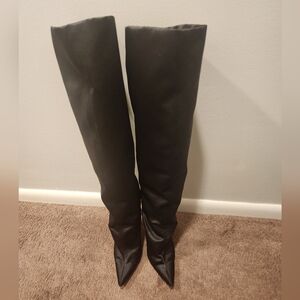 Good American Slouchy Black Boot, Sz 8.5